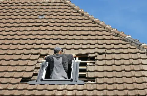 Pose de velux - Seiches-sur-le-Loir